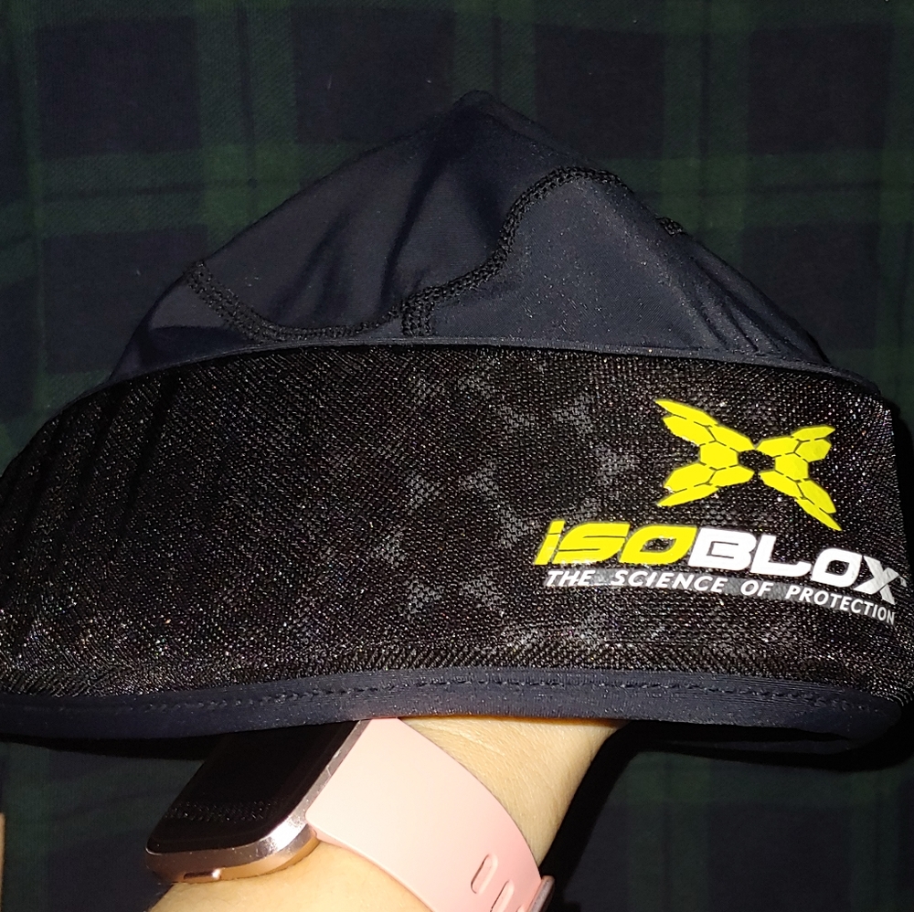 ISOBLOX medium youth protective skull cap